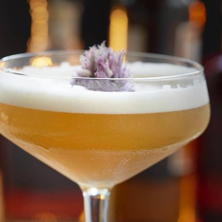 Renaissance Sao Paulo Hotel Zewnętrze zdjęcie A Clover Club cocktail