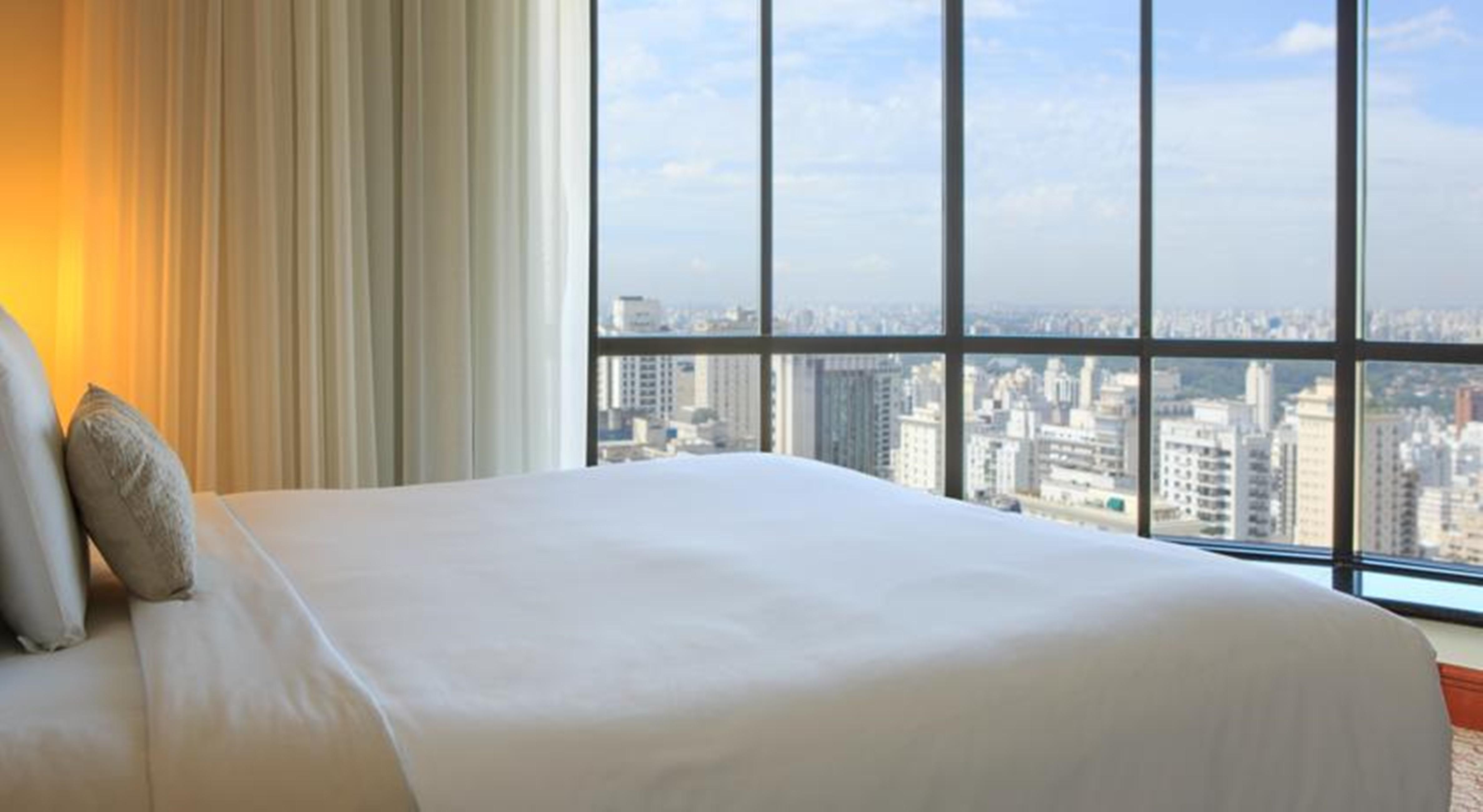 Renaissance Sao Paulo Hotel Zewnętrze zdjęcie A bed